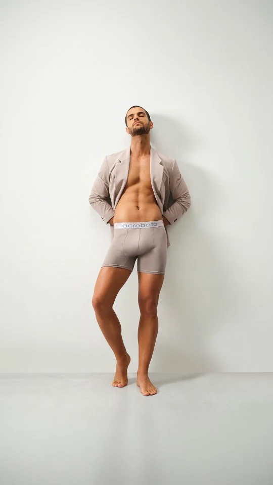 un boxer con aura.